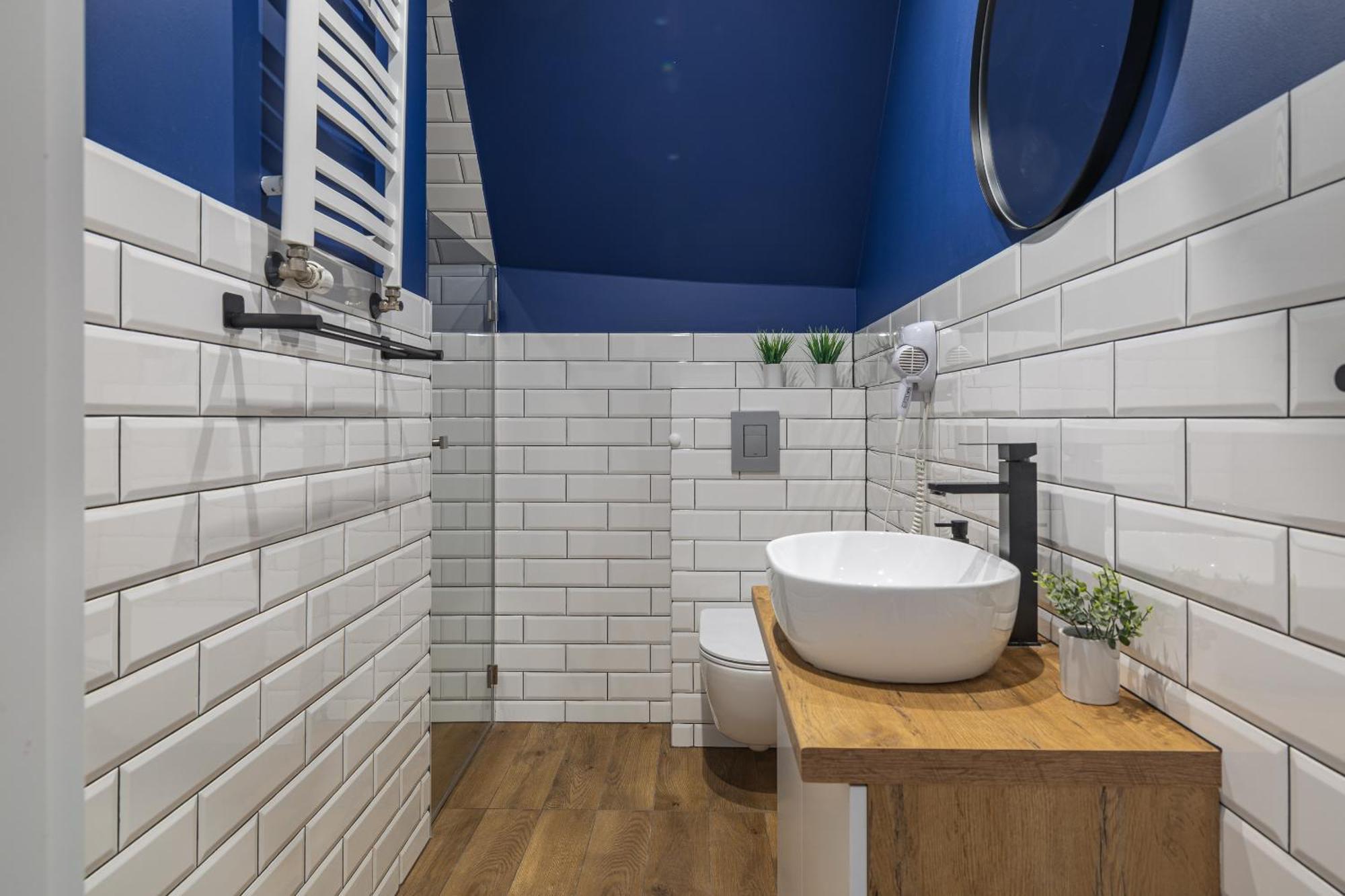 Glow - The Old Town Nook Apartment